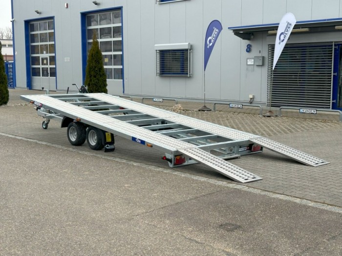 <strong>Monterey 30-5021 AFS</strong> Fahrzeugtransporter